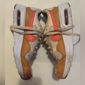 Nike Womens Air Max SC Walking Shoe - Sz 8 - Tan/Cream/Pink Color Scheme